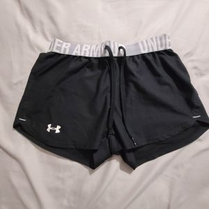Black under armor shorts xs